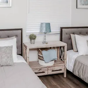 Newly Renovated Apartment